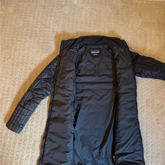 Patagonia Women's Radalie Parka - Black (S) - Picture 9 of 9